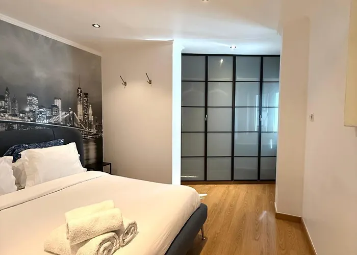 Апартаменты Alexandra Sea House *